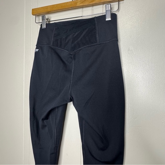 Fabletics Trinity Motion365 High-Waisted Legging Black - Picture 4 of 12